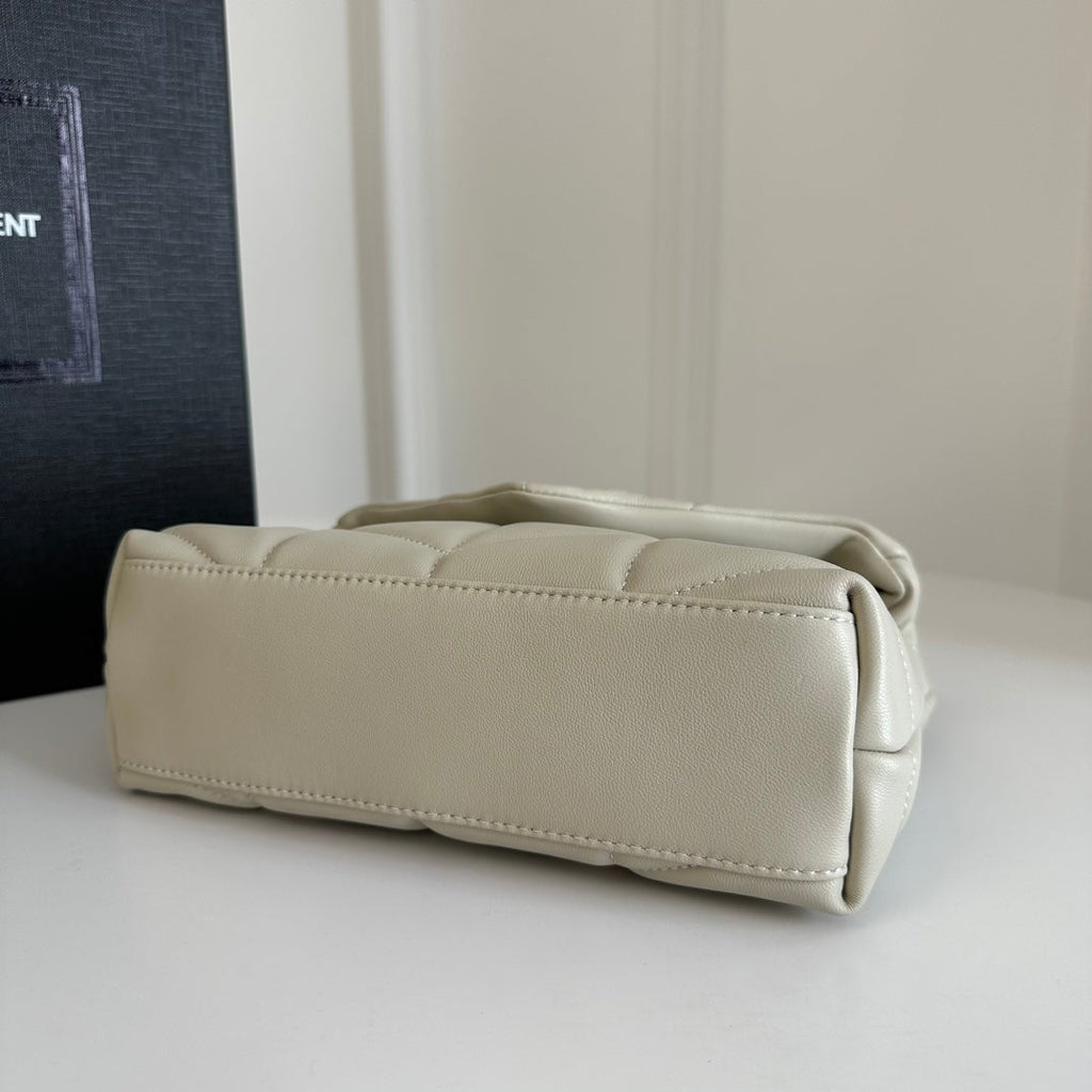 ysl-loulou-puffer-toy-bag-in-quilted-lambskin-white-size-23x15-5x8-5 Crossbody