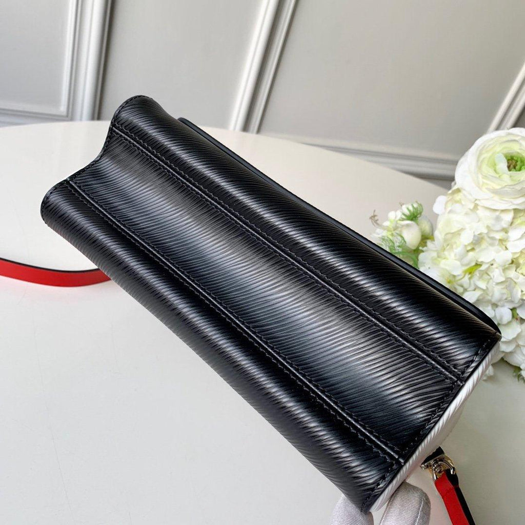 twist-mm-4 Crossbody