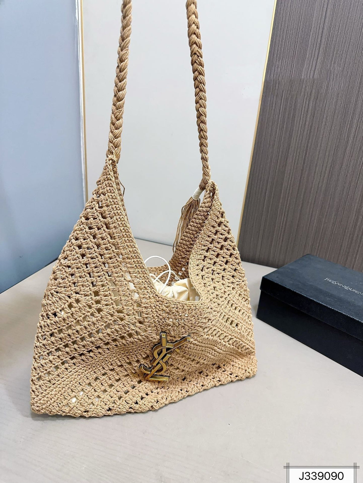 saint-laurent-ysl-raffia-tote-bag-beach-casual-37x22cm Tote