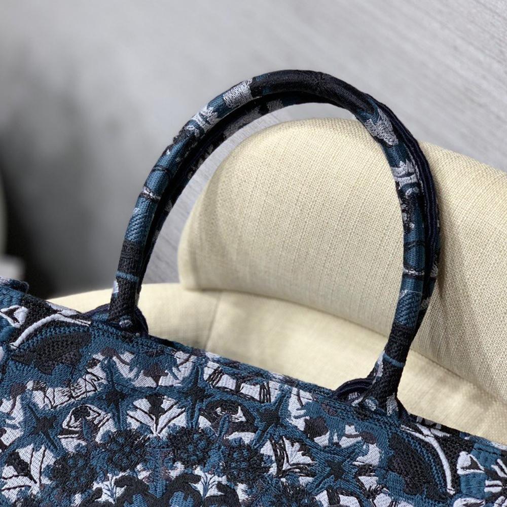 dior-book-tote-12 Tote