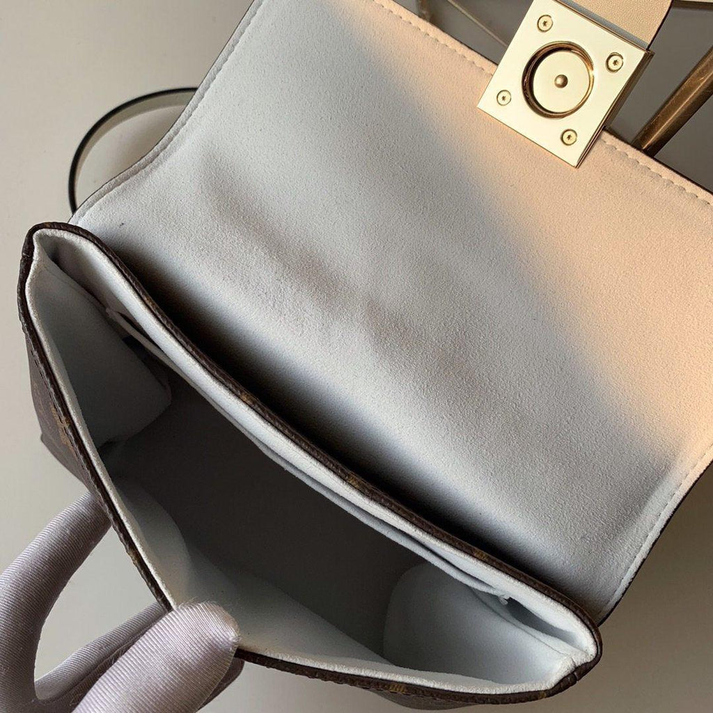 louis-vuitton-locky-bb-bag-2 Crossbody