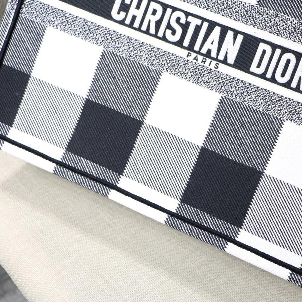 dior-book-tote-3 Tote