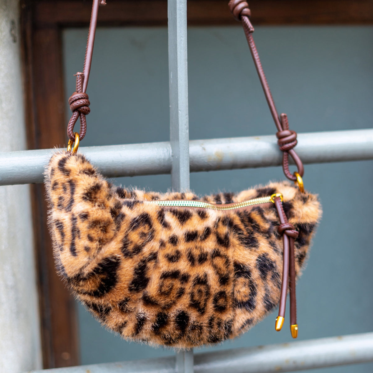 the-blaze Crossbody