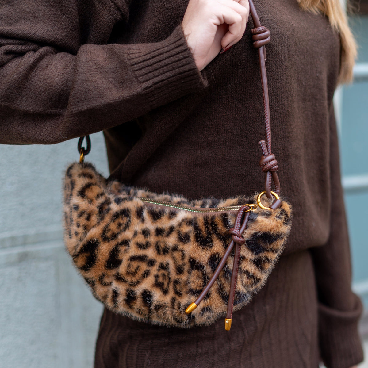 the-blaze Crossbody