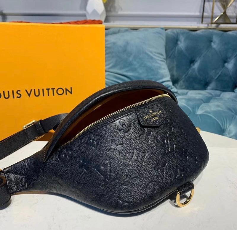 louis-vuitton-black-bumbag Crossbody