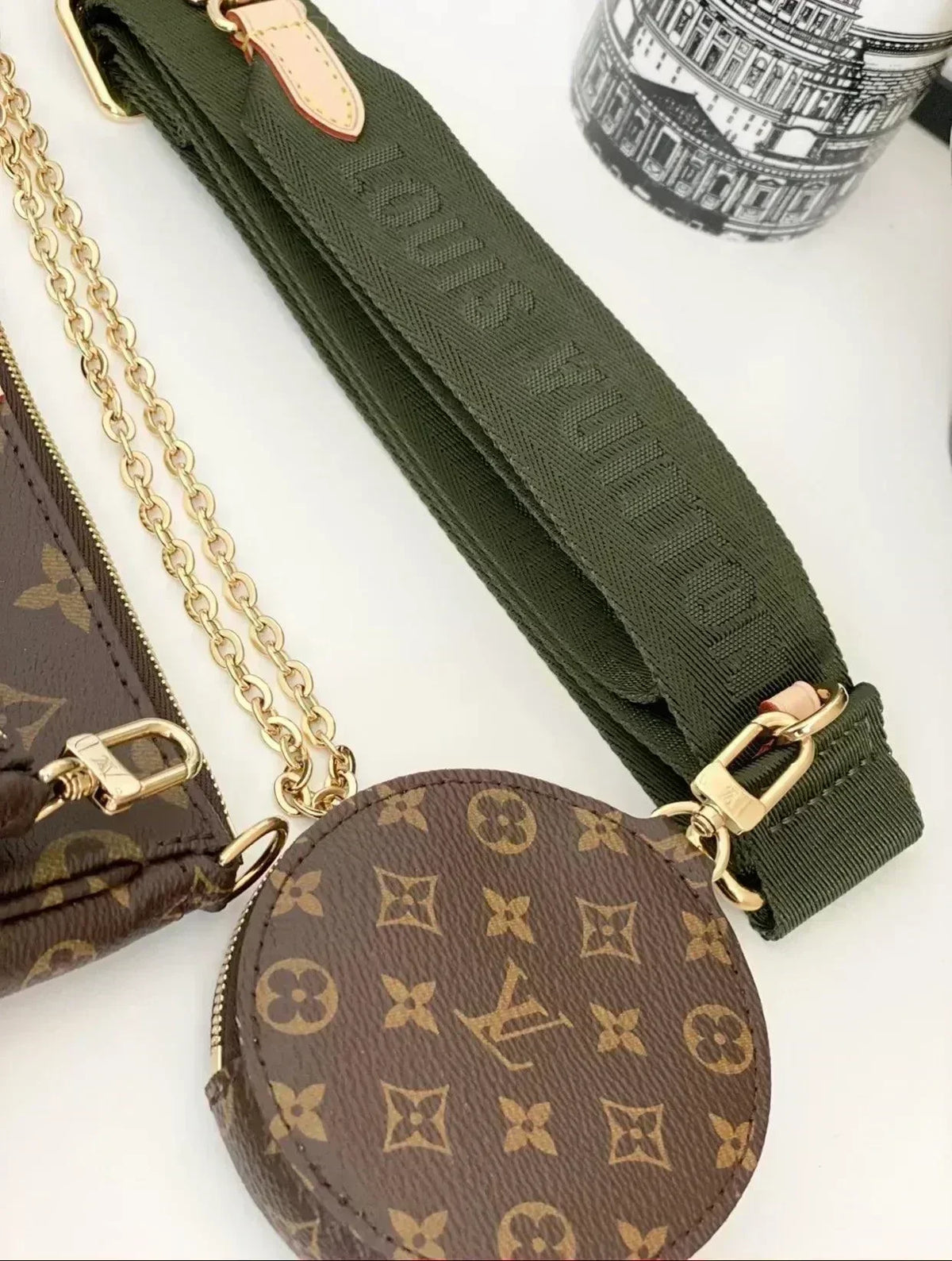 multi-pochette-accessoires-monogram-canvas Shoulder