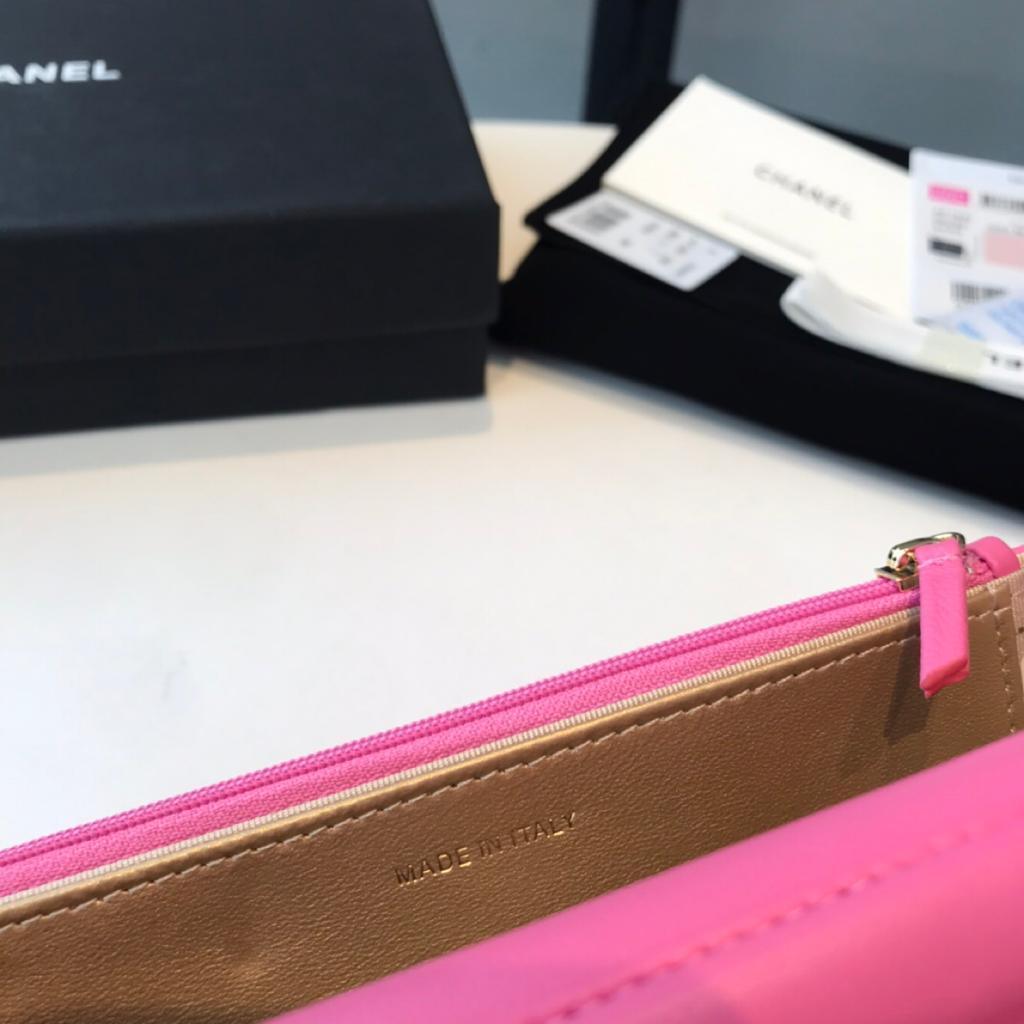 chanel-logo-wallet-on-chain-pink ohter