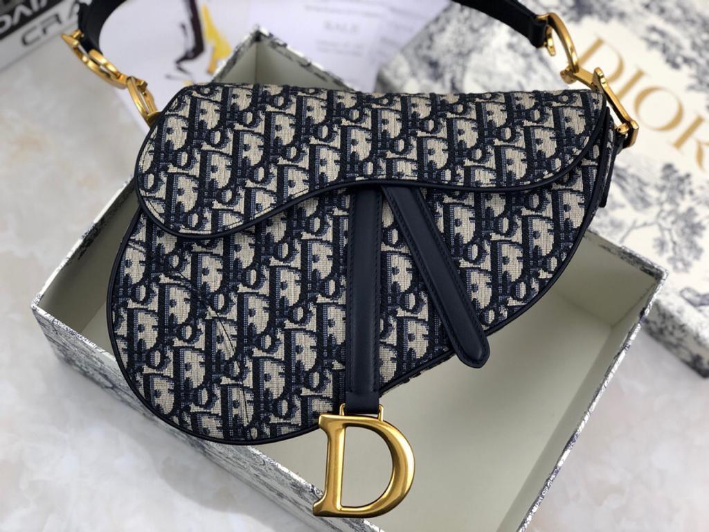 dior-medium-saddle-bag-with-strap-blue-oblique Shoulder