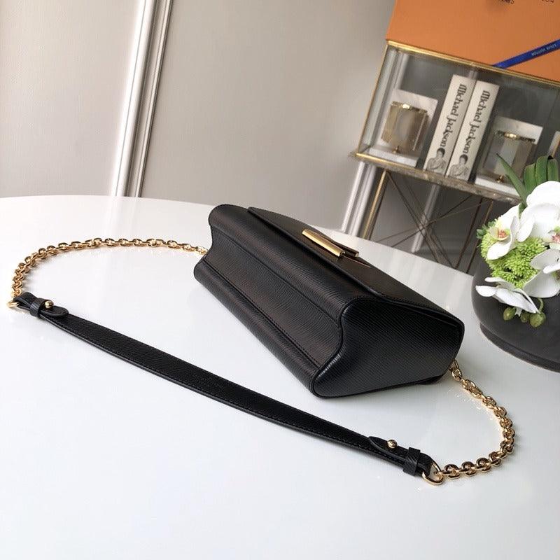 louis-vuitton-twist-belt-chain-wallet Crossbody