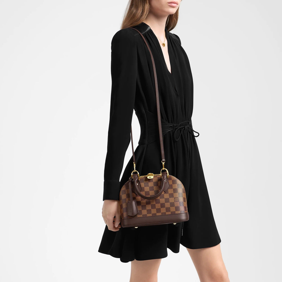 louis-vuitton-alma-bb-damier-ebene Crossbody