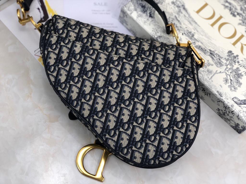 dior-medium-saddle-bag-with-strap-blue-oblique Shoulder