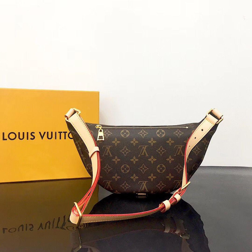 louis-vuitton-bumbag-monogram-canvas Handle