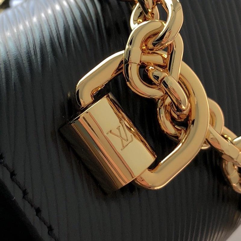 louis-vuitton-twist-belt-chain-wallet Crossbody