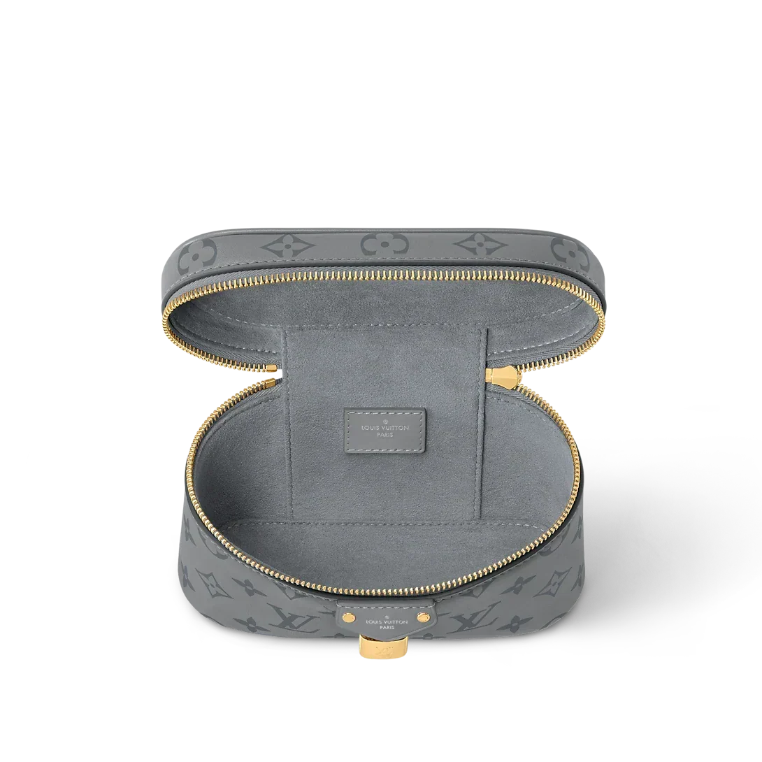 vanity-chain-pouch-1 Crossbody