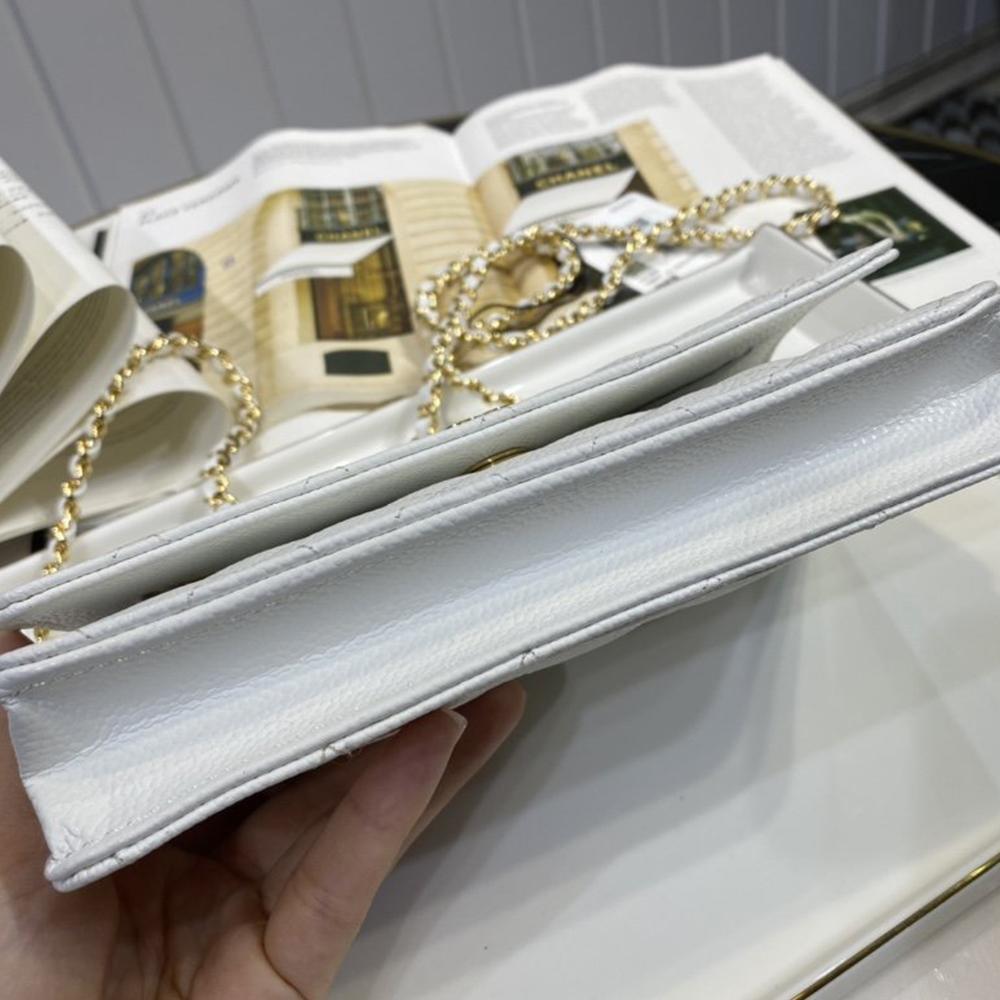 chanel-caviar-wallet-on-chain-woc-white-copy ohter