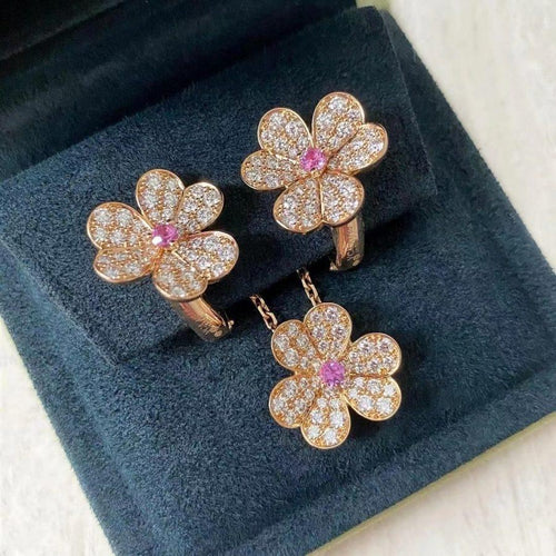 VCA FRIVOLE ROSE GOLD FLOWER DIAMOND NECKLACE
