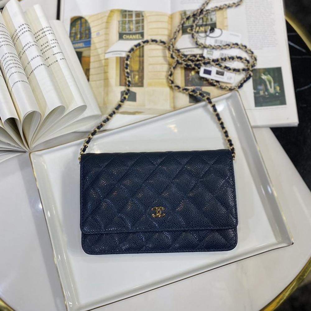 classic-purse-1 Crossbody