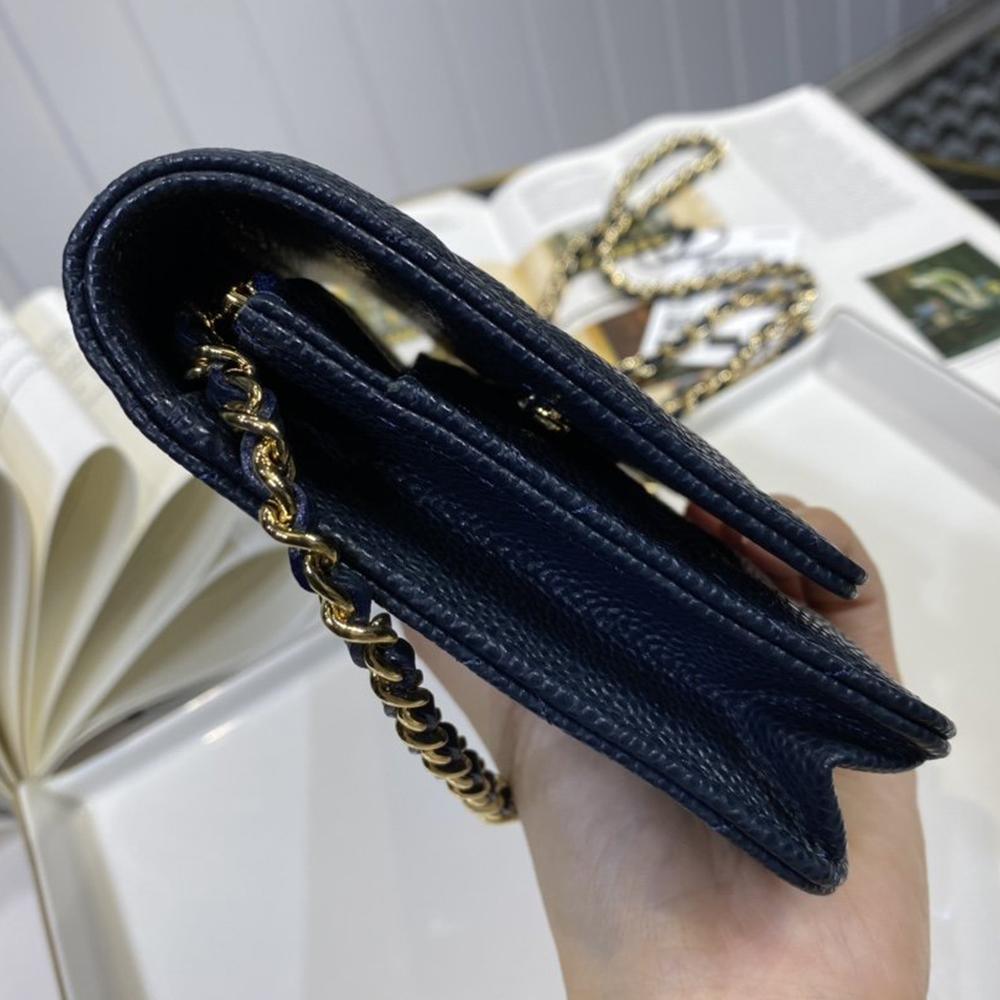 classic-purse-1 Crossbody