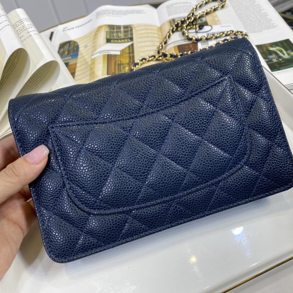 classic-purse-1 Crossbody